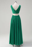 Green A-Line V Neck Pleated Chiffon Hollow Out Knee Length Bridesmaid Dress