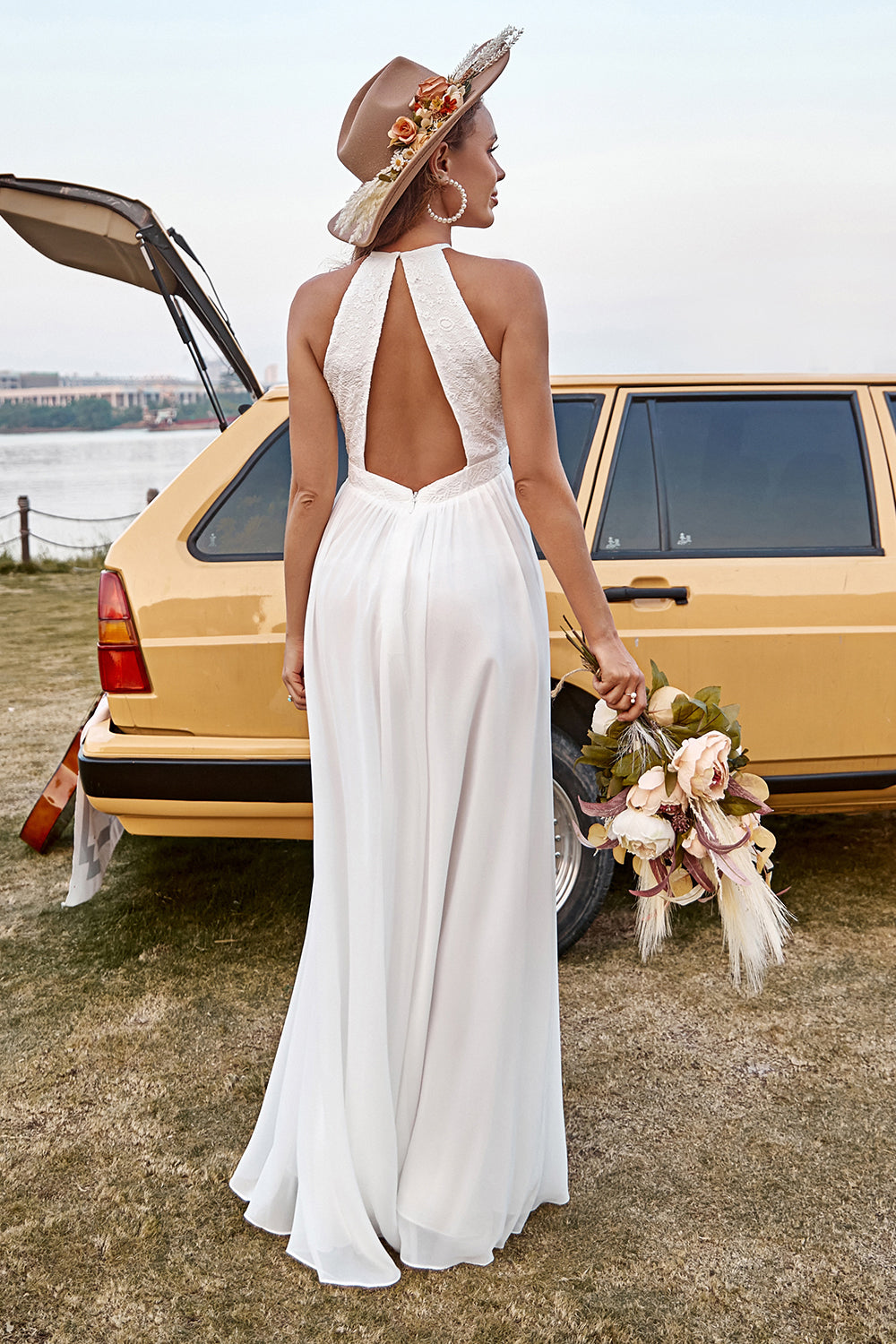 Wedtrend Women Boho Wedding Dress Ivory Lace Chiffon Halter Beach Bridal  Dress With Slit – WEDTREND